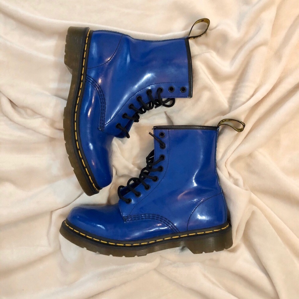 BLUE DOC MARTENS